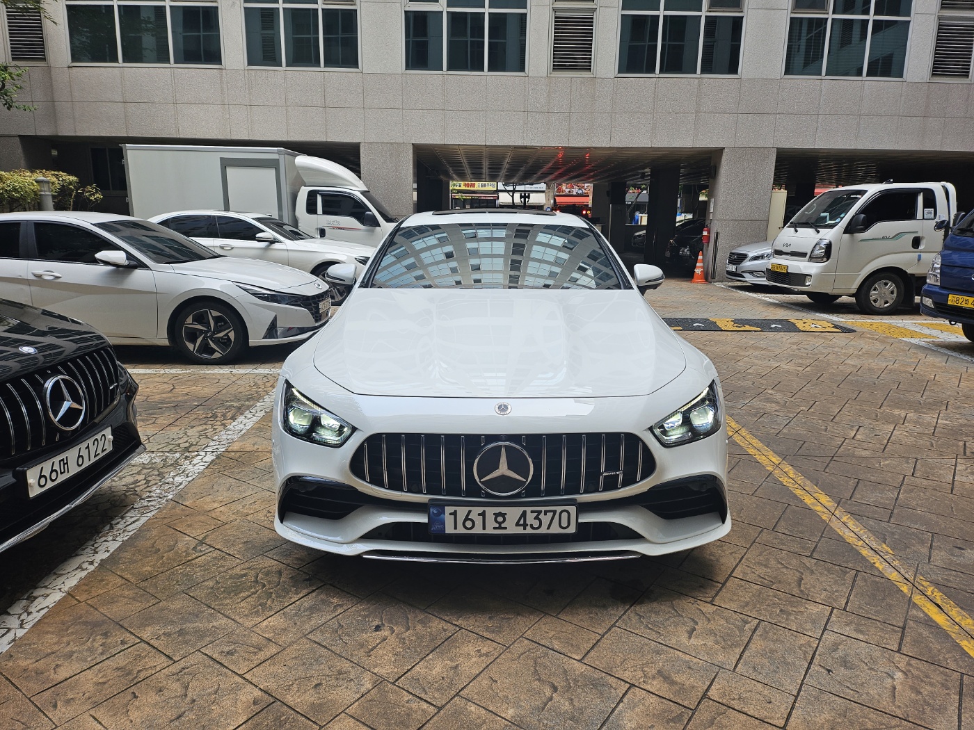 23년식 벤츠 Amg gt43 4도어