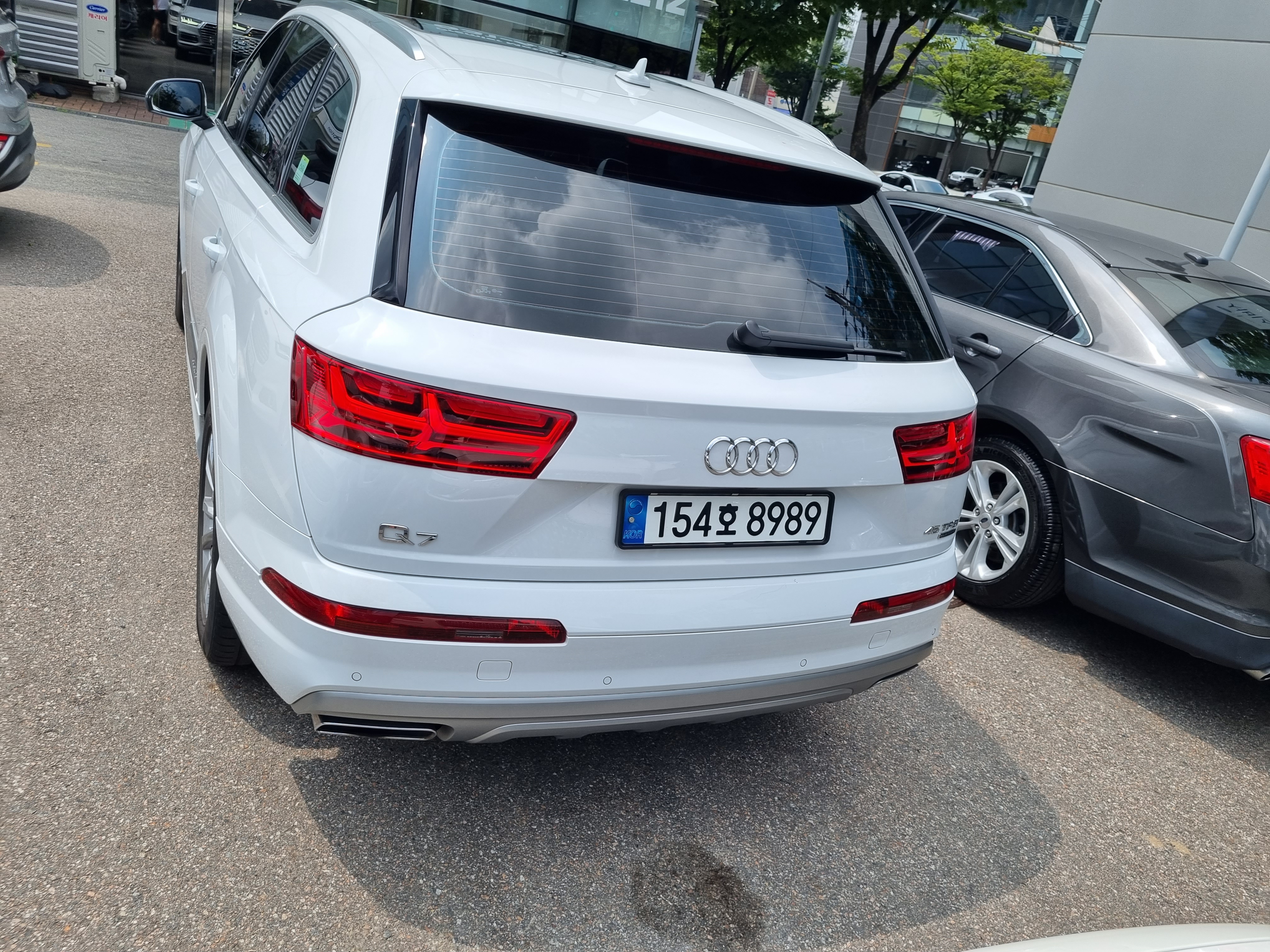 20년식 아우디 Q7